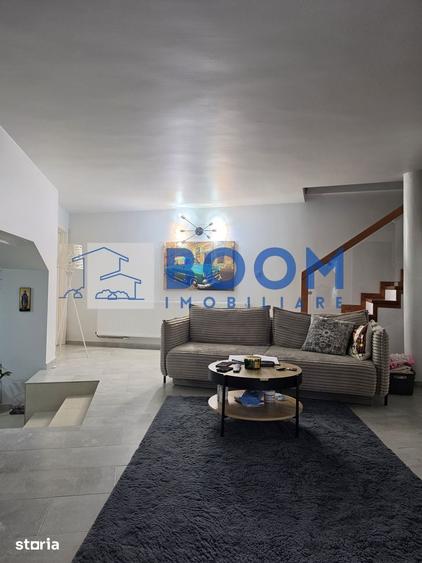 Casă cu 5 camere cu Teren 650 Mp în Dăești