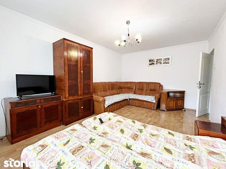 Apartament cu 3 camere decomandat în Decebal