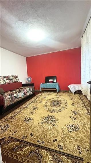 Casă individuală cu 4 camere cu Canalizare în Viile Noi