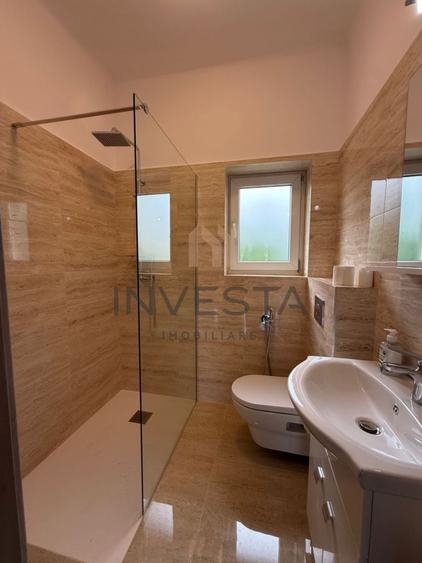 Apartament cu 3 camere decomandat în Mărăști