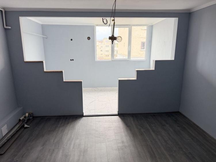 Vand garsoniera renovata Str. Lotus, Turda - 2