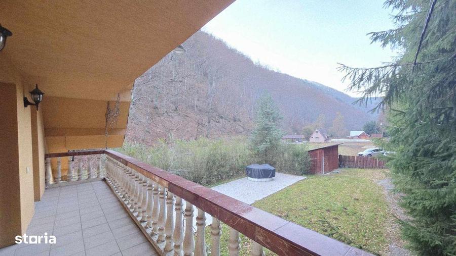 Casa/Pensiune,doua imobile intr-unul singur de vanzare, Bratca - 16