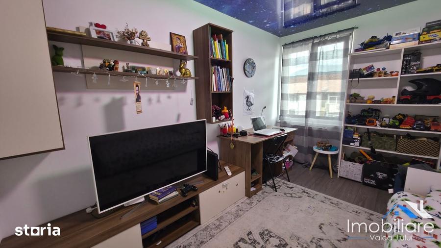 Apartament cu 4 camere în Central