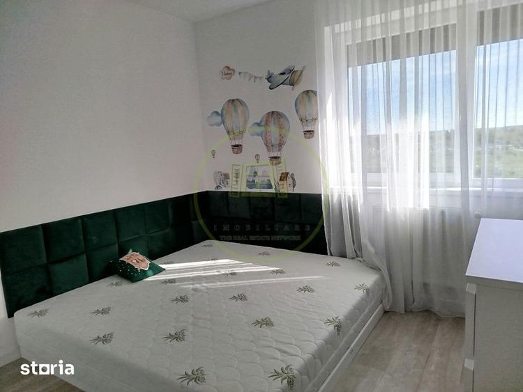 Apartament cu 2 camere decomandat, mobilat în Central