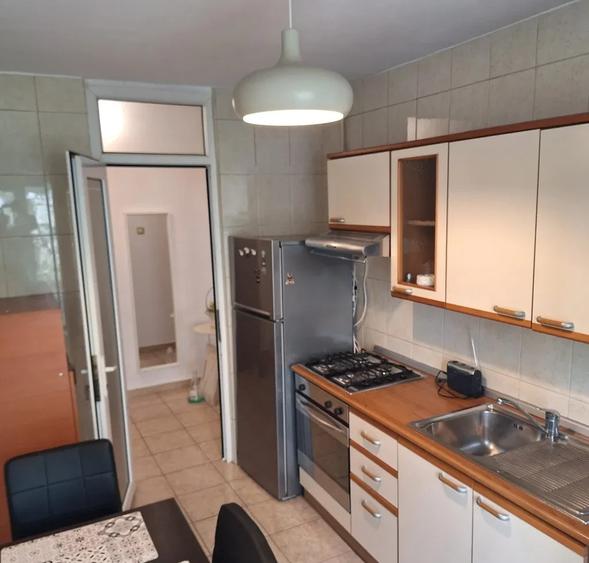 Apartament cu 2 camere decomandat, mobilat în Timpuri Noi