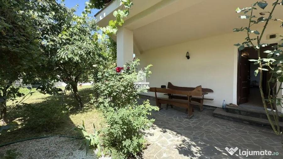 Casă cu 6 camere cu Teren 800 Mp în Central