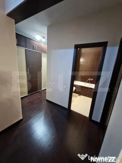 Apartament 2 camere, decomandat - 4