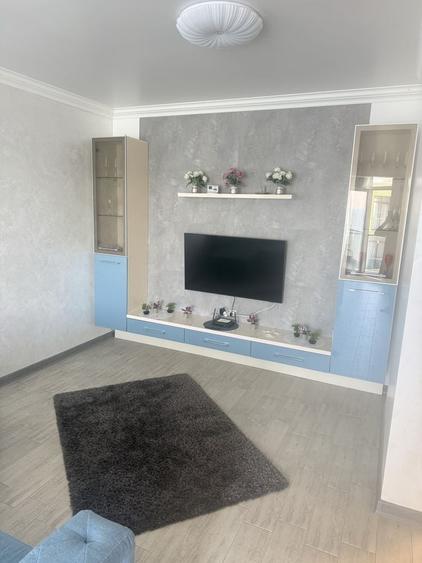Inchieriez apartament Alezzi Beach Resort in prima linie. - 5