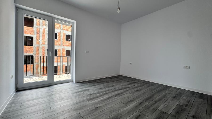 Apartament cu 2 camere semidecomandat în Giroc — fotografia 3