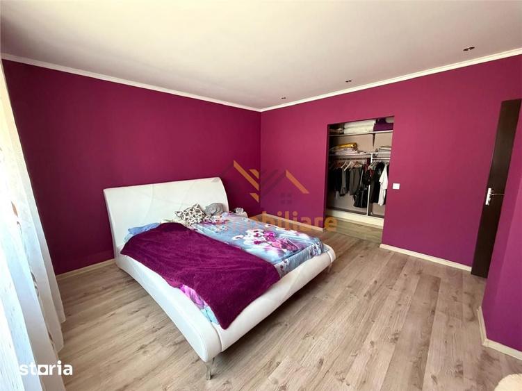 Casă cu 3 camere cu Teren 740 Mp în Girișu de Criș