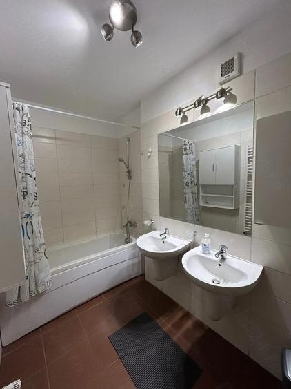 Apartament cu 2 camere semidecomandat în Otopeni