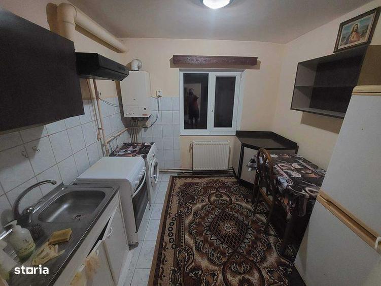 inchiriez apartament 2 camere - 8