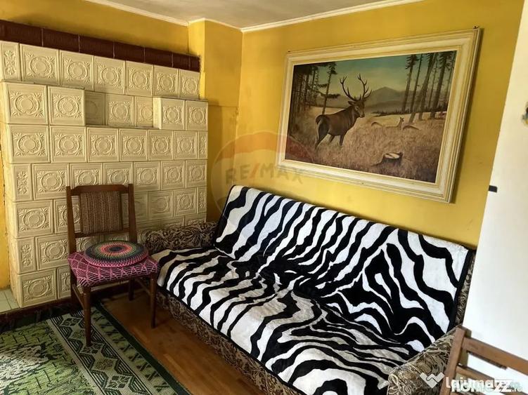 Casă cu 3 camere cu Teren 1045 Mp în Piatra Șoimului