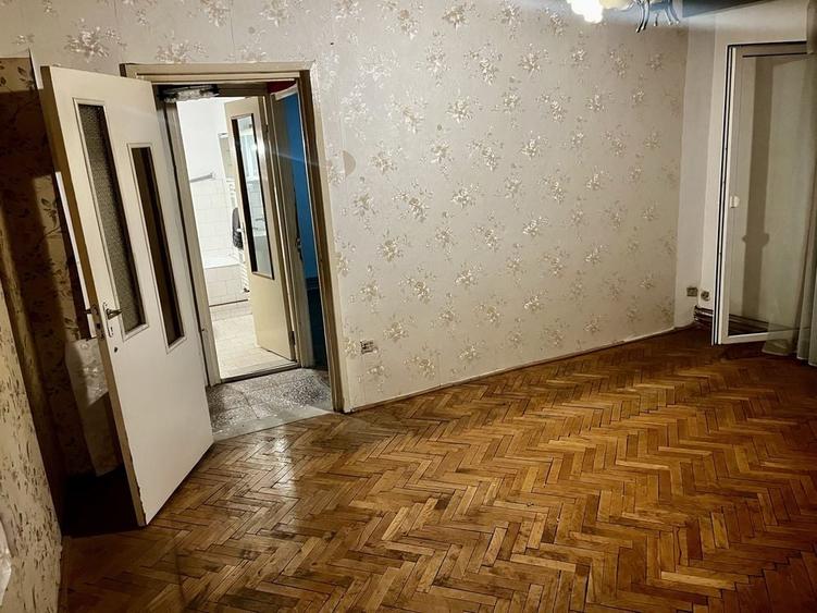 Apartament cu 2 camere semidecomandat în Șagului
