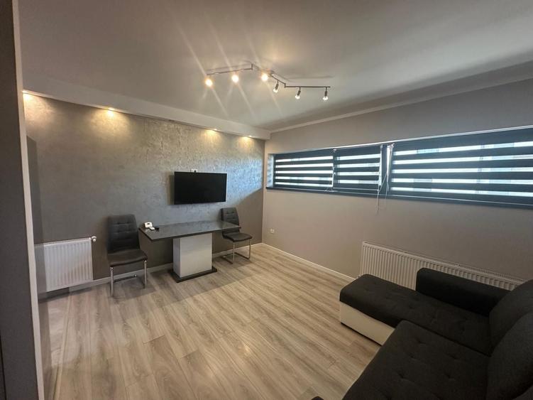 Apartament cu 2 camere decomandat, mobilat în Dumbrăvița