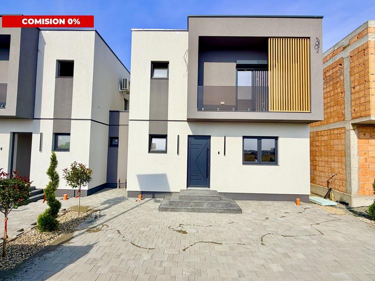 Duplex cu 4 camere cu Canalizare în Moșnița Nouă