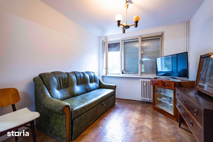 Apartament cu 3 camere în Decebal