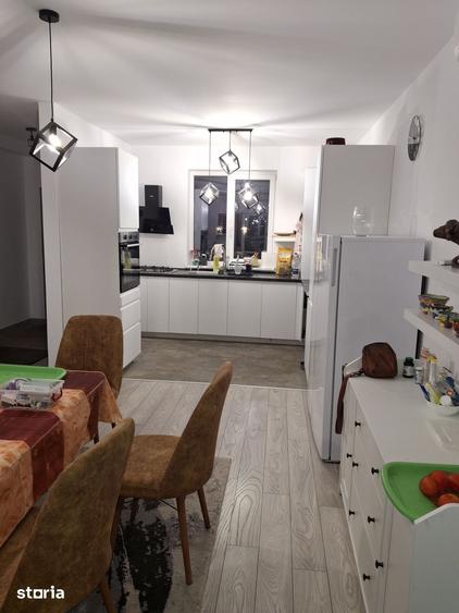 Casă cu 4 camere cu Teren 700 Mp în Cornetu