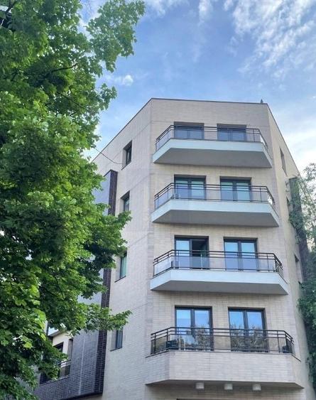 Birou, de 2,444 mp, în Grădina Icoanei