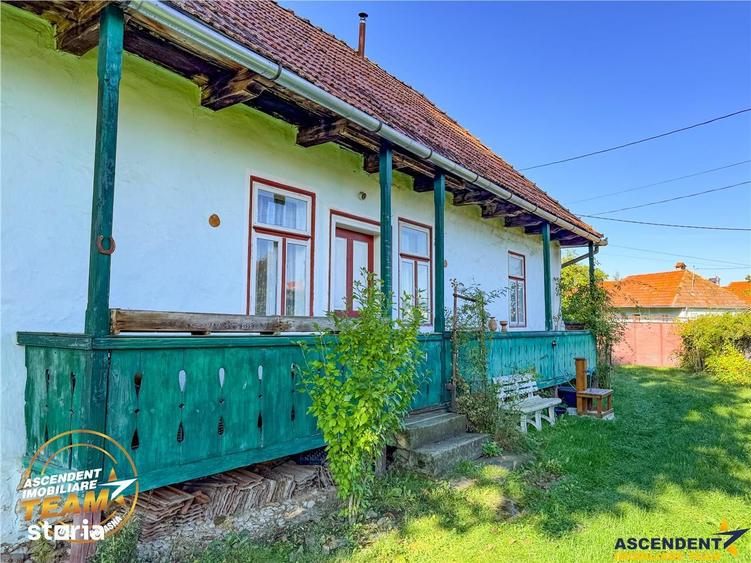 Casă cu 2 camere cu Teren 2989 Mp în Zagon