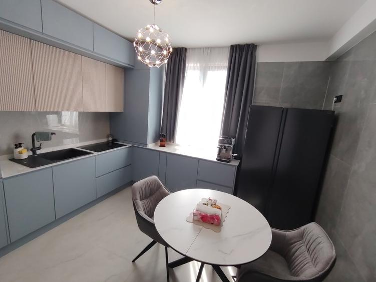 Duplex cu 4 camere cu Canalizare în Fundeni