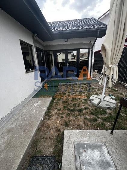 Casă individuală cu 3 camere cu Canalizare în Sud-Est