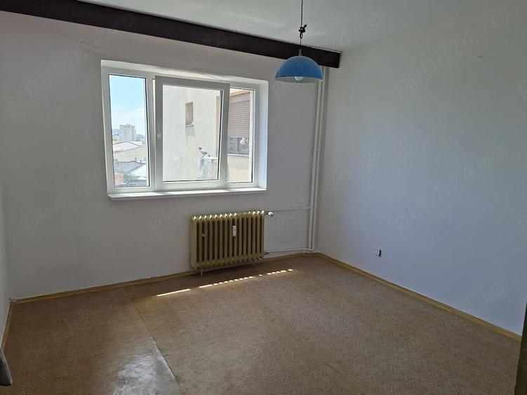 Apartament cu 3 camere decomandat în Nord