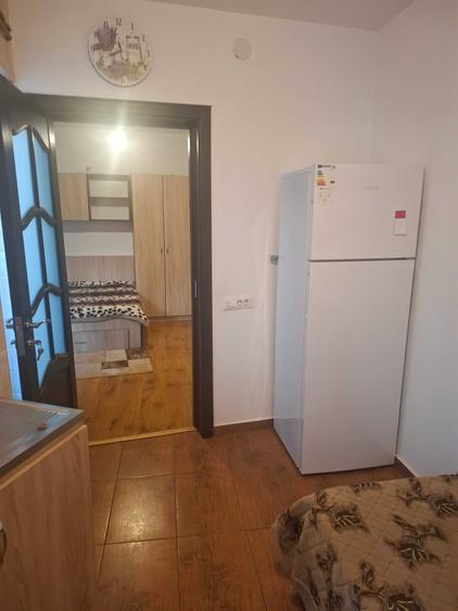 Garsonieră decomandată în Basarab