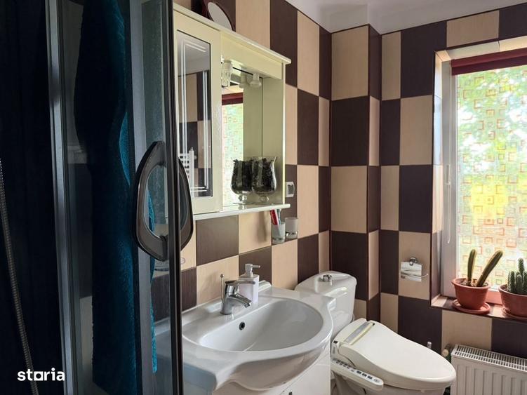 Casă cu 4 camere în Urleta