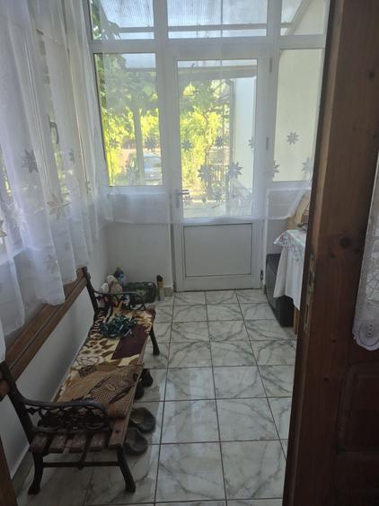 Casă cu 4 camere în Cislău