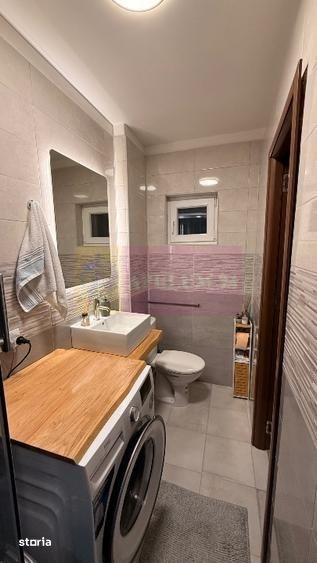 Apartament cu 3 camere în Vitan