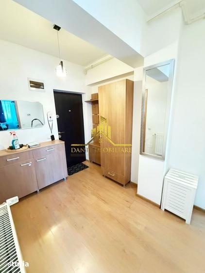 Apartament cu 2 camere semidecomandat, mobilat în Bună Ziua