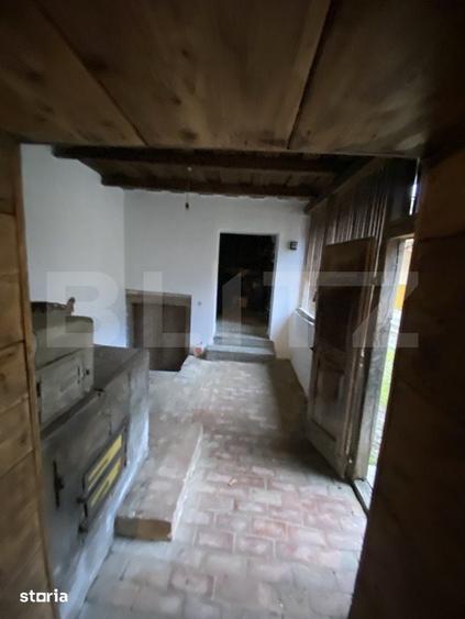 Casă cu 3 camere cu Teren 40000 Mp în Crasna