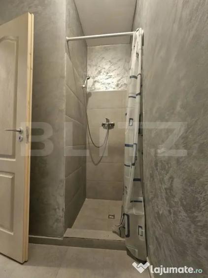 Casă cu 21 camere cu Teren 600 Mp în Dumbrăvița