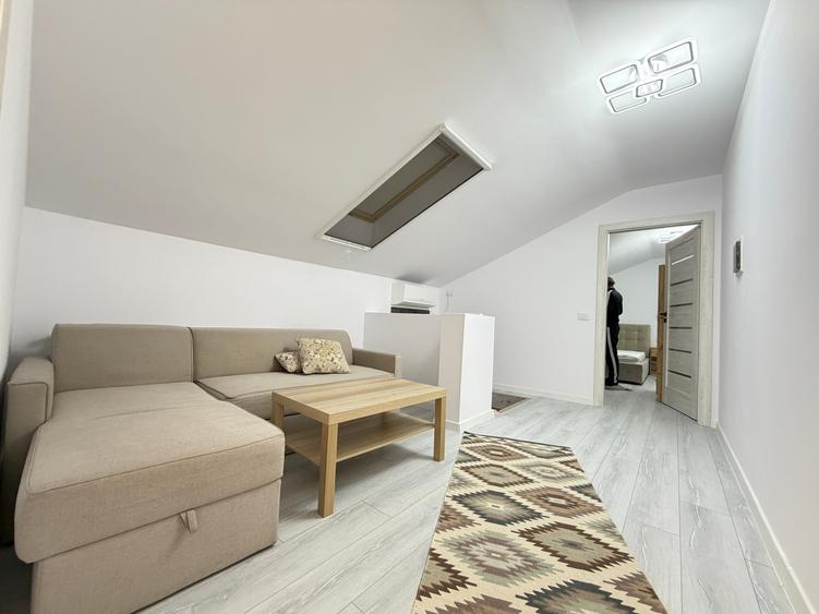 Apartament cu 2 camere decomandat în Giroc