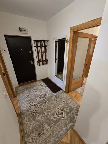 Apartament cu 2 camere decomandat în Dacia