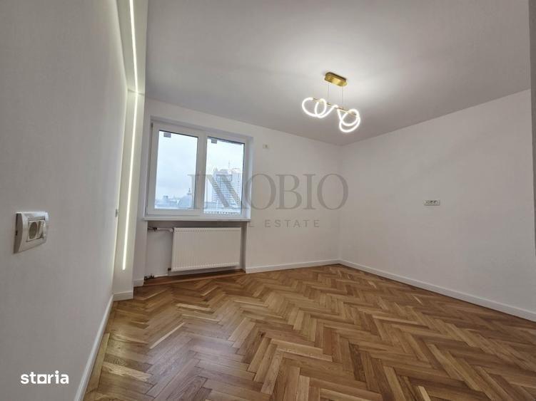 Apartament de vanzare 3 Camere | Universitate KM 0 - 8
