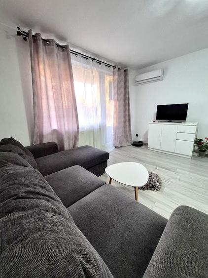 Apartament cu 2 camere semidecomandat în Tudorul Vechi