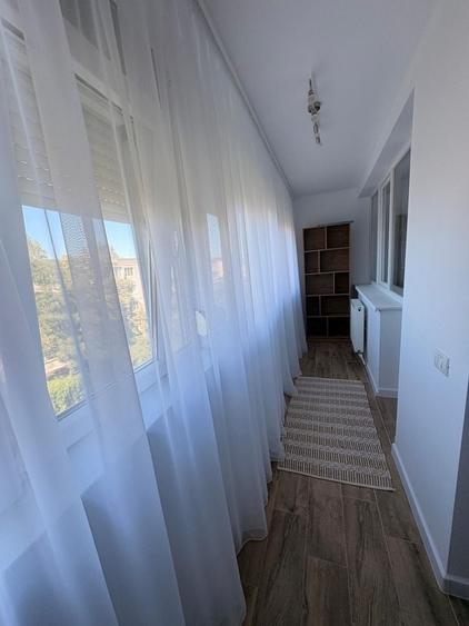 Apartament cu 2 camere în Micro 16