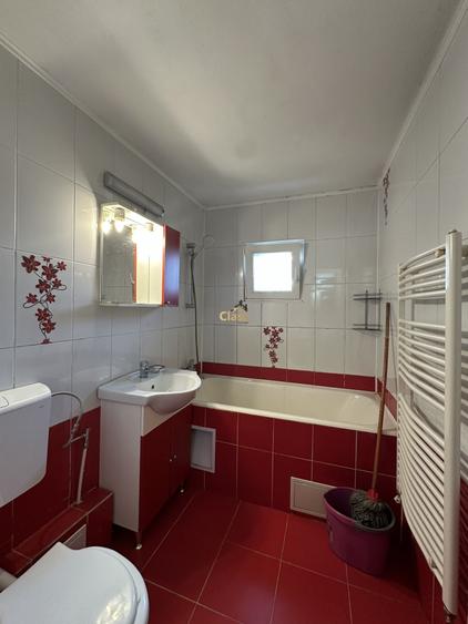 Apartament cu 3 camere decomandat, mobilat în Mărăști