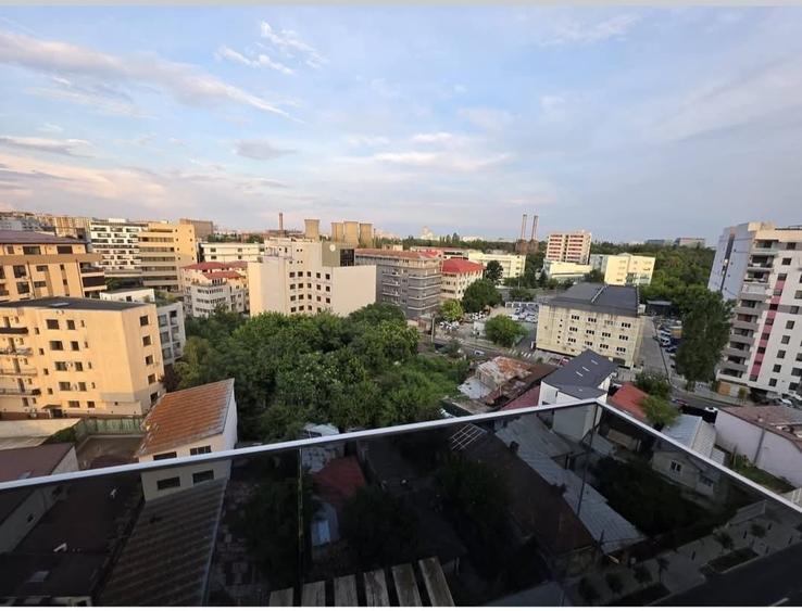 Apartament cu 2 camere decomandat, mobilat în Grozăvești