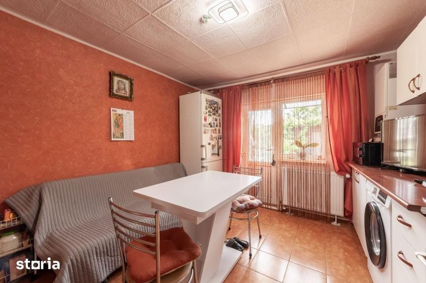 Casă cu 3 camere cu Teren 1150 Mp în Bradu