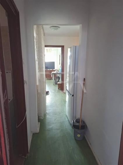 Apartament cu 2 camere decomandat, mobilat în Titan