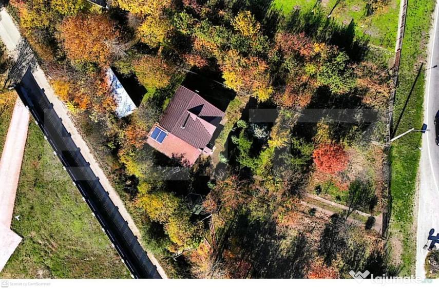 Casă cu 3 camere cu Teren 1001 Mp în Central