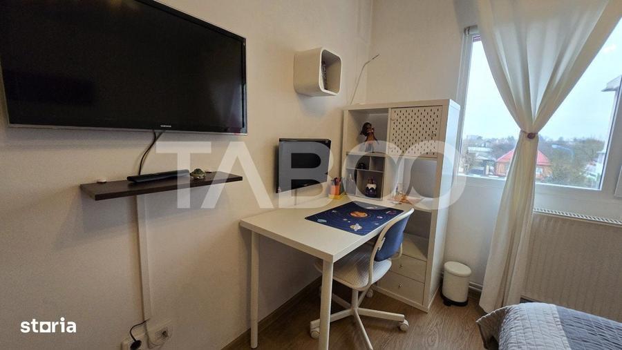Apartament cu 4 camere decomandat în Bartolomeu