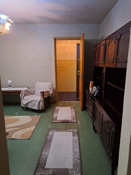 Apartament cu 2 camere semidecomandat în Politehnica