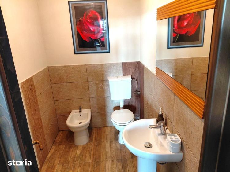 Apartament cu 3 camere decomandat în Traian