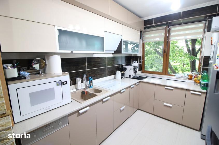 Apartament cu 3 camere decomandat în Țiglina 3