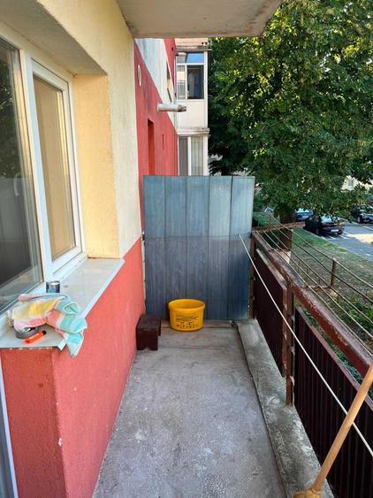 Apartament cu 2 camere semidecomandat în Micro 16