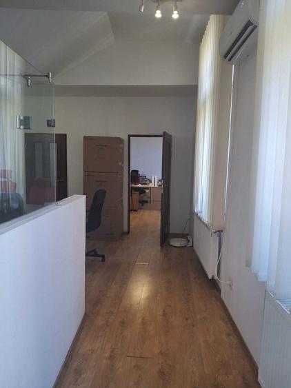 Apartament cu 2 camere semidecomandat în Dosu Bricii